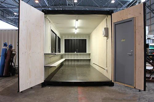 CONTENEDOR DE 20 PIES EQUIPADO PARA USO EN BAR / CAFETERÍA