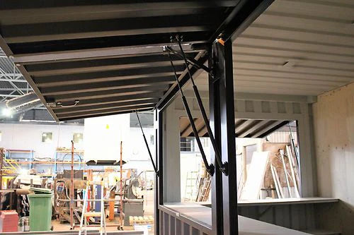 CONTENEDOR DE 20 PIES EQUIPADO PARA USO EN BAR / CAFETERÍA