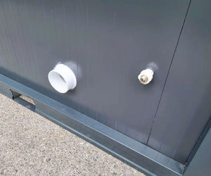 CONTENTOR SANITÁRIO ACESSÍVEL COM RAMPA