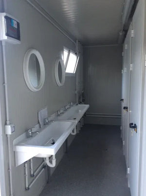 RECIPIENTE CON DUCHAS (DIM. 6.00 LOS X 2.40 M)